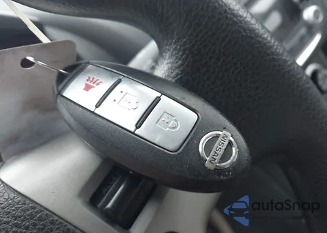 2011 Nissan Rogue Sv z USA, uszkodzony, nr VIN JN8AS5MT8BW166772